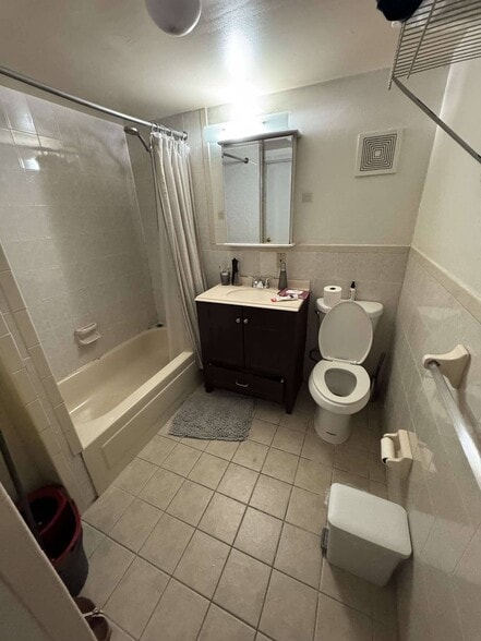 More Photos Of 3525 86th St, Jackson Heights Apartments For Sale