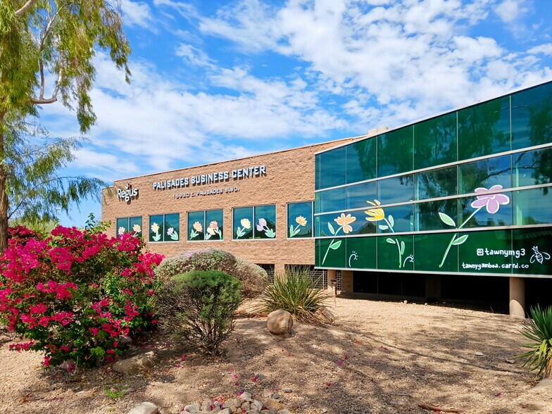 More Photos Of 16930 E Palisades Blvd, Fountain Hills Coworking Space