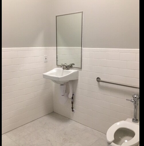 More Photos Of 1631 E Seltice Way, Post Falls Freestanding For Lease