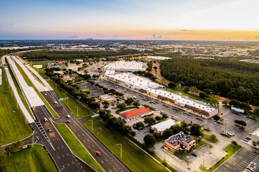 More Photos Of 8111-8481 John Young Pky, Orlando Unknown For Lease