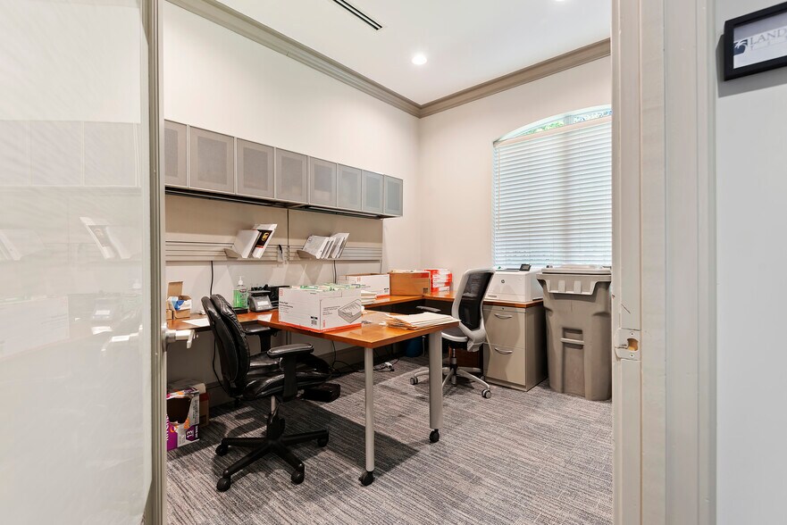 More Photos Of 1680 The Greens Way, Jacksonville Medical For Sale