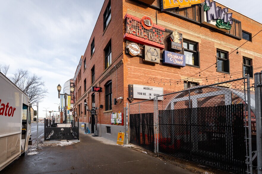 More Photos Of 10359-10363 104 St NW, Edmonton Office For Lease