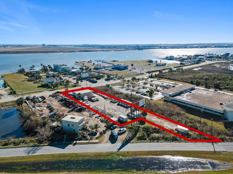 More Photos Of 8428 Teichman Rd, Galveston Showroom For Sale