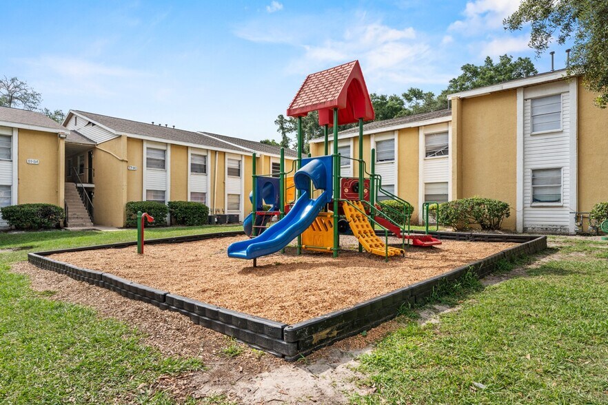 More Photos Of 2401 Jammes Rd, Jacksonville Apartments For Sale