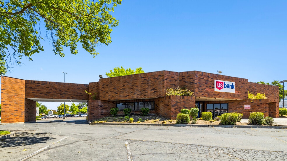 More Photos Of 6199 Sunrise Mall Rd, Citrus Heights Bank For Sale