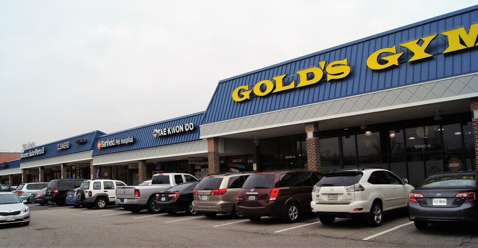 More Photos Of 6960 Braddock Rd, Annandale Unknown For Lease