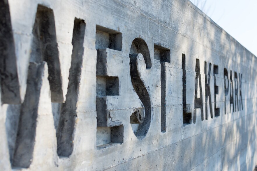 More Photos Of W Lake Houston Pkwy @ Lockwood Rd, Houston Land For Lease