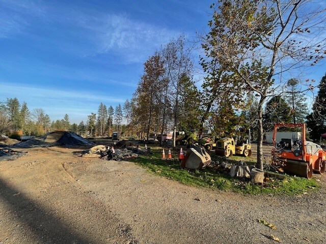 More Photos Of 1573 Bille Rd, Paradise Land For Sale