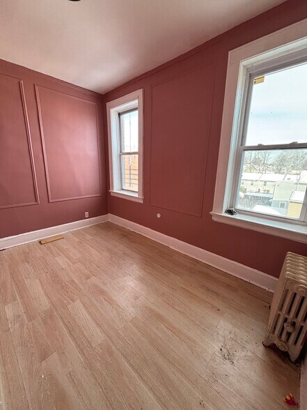 More Photos Of 53 N Day St, Orange Apartments For Sale