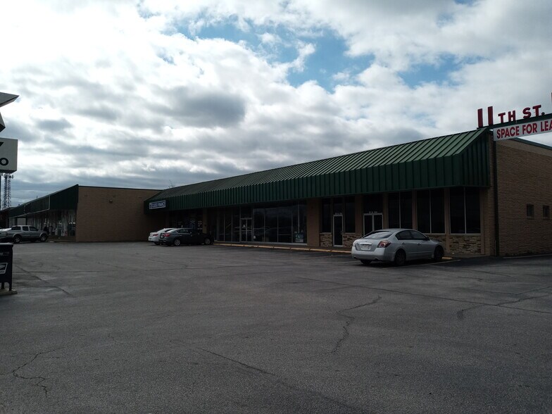 More Photos Of 37-55 N 11th St, Beaumont Storefront Retail Office For Lease