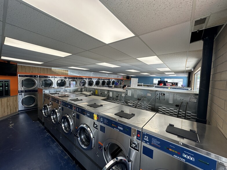 More Photos Of 30 Commercial Ave, Grantsville Freestanding For Sale