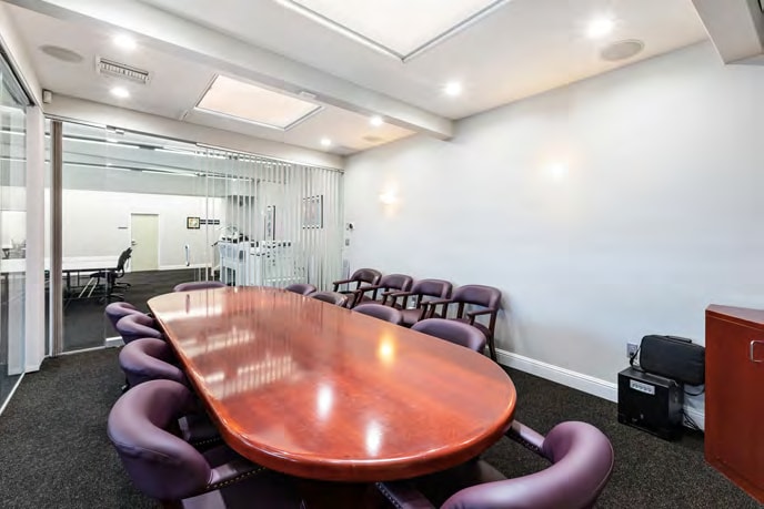 More Photos Of 850 S Van Ness Ave, San Francisco Office For Lease