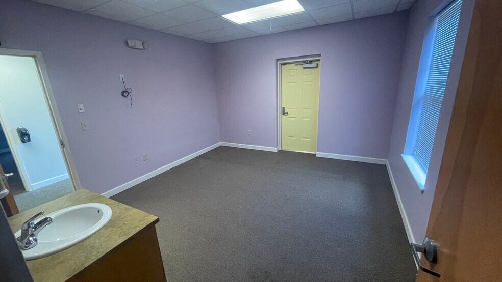 More Photos Of 1292 Whicker Rd, Kernersville Specialty For Sale