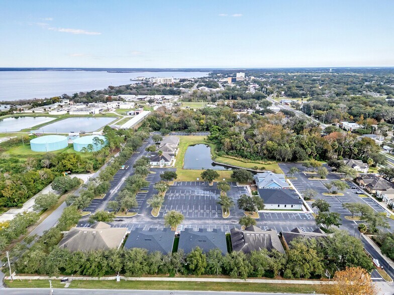 More Photos Of 1640 Lexington Green Ln, Sanford Medical For Lease
