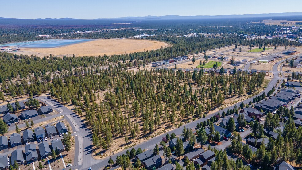 More Photos Of 51950 Huntington Rd, La Pine Land For Sale