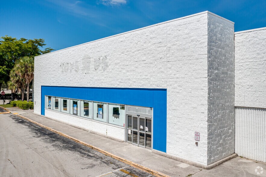 More Photos Of 601 N Congress Ave, Boynton Beach Freestanding For Lease