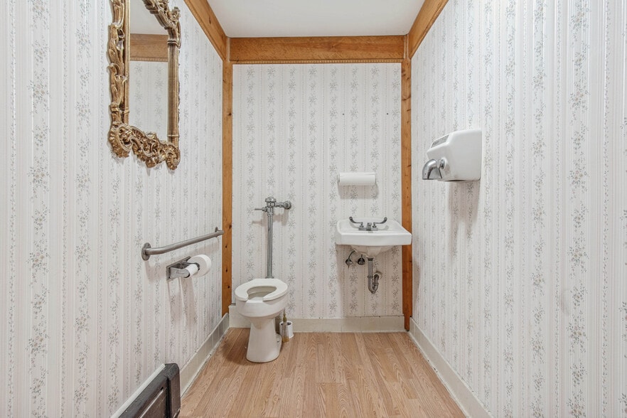More Photos Of 17321 Old Rome State Rd, Watertown Funeral Home For Sale