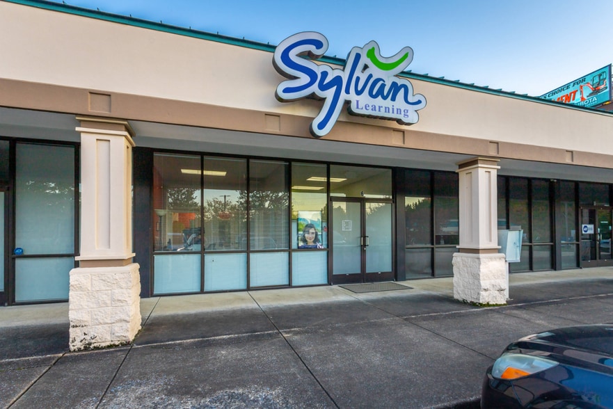 More Photos Of 7610 Hamilton Park Dr, Chattanooga Office For Sale