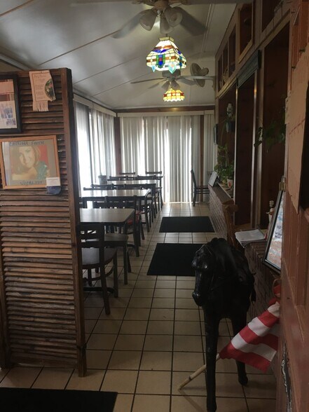 More Photos Of 36 John Ringo Rd, Ringoes Restaurant For Lease