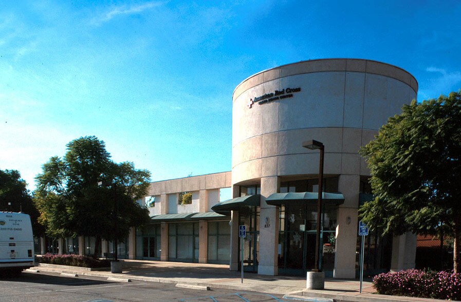 More Photos Of 837 W Christopher St, West Covina Medical For Lease