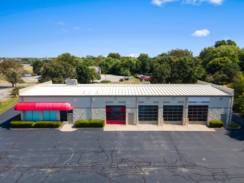 More Photos Of 326 Western Blvd, Greenwood Industrial For Sale