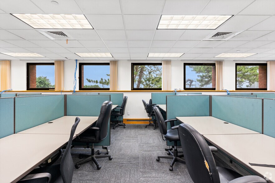 More Photos Of 500 Bic Dr, Milford Warehouse For Lease