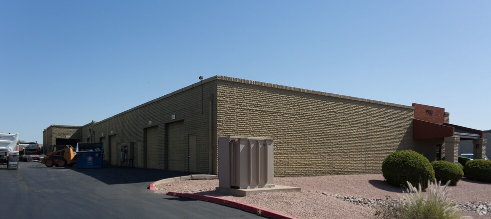 More Photos Of 7750 E Redfield Dr, Scottsdale Distribution For Lease