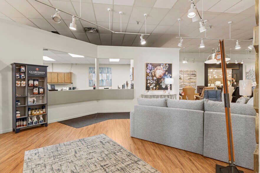 More Photos Of 334 County Road 81, Osseo Storefront Retail Office For Sale