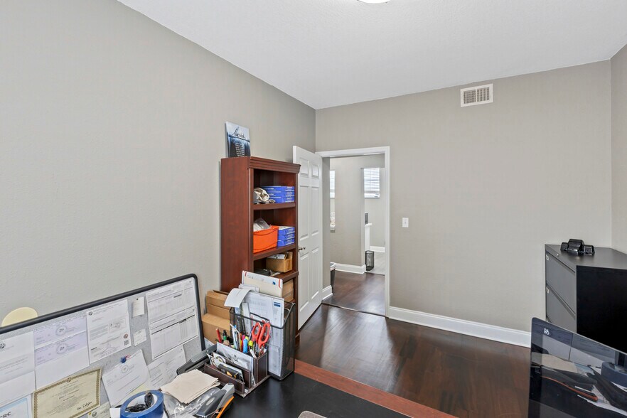 More Photos Of 822 Menendez Ct, Orlando Office Residential For Sale