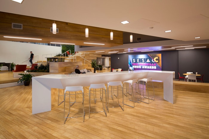 More Photos Of 35 Music Sq E, Nashville Office For Lease