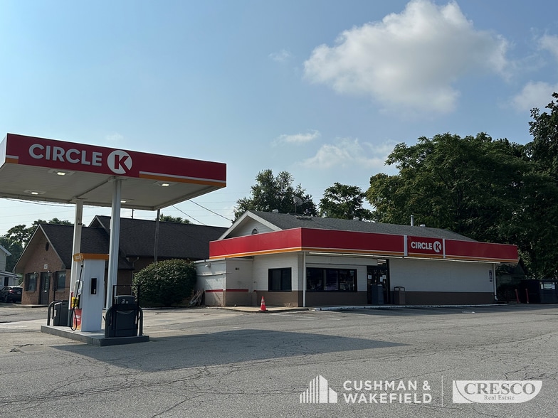 Primary Photo Of 411 E Main St, Ashland Convenience Store For Sale