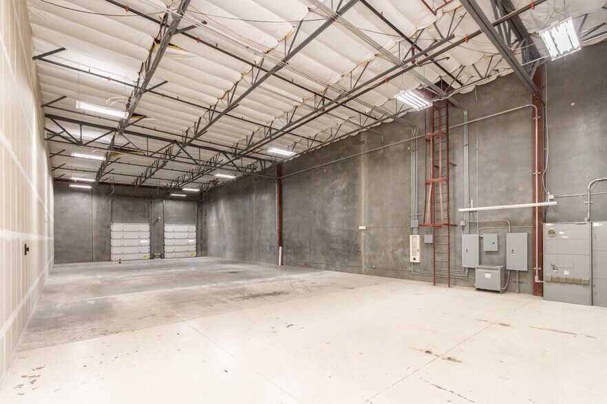 More Photos Of 2210 Cordelia Rd, Fairfield Warehouse For Sale