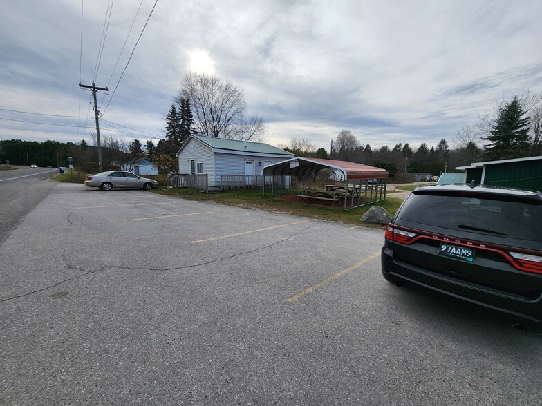 More Photos Of 4044 Garfield Rd, Kingsley Convenience Store For Sale