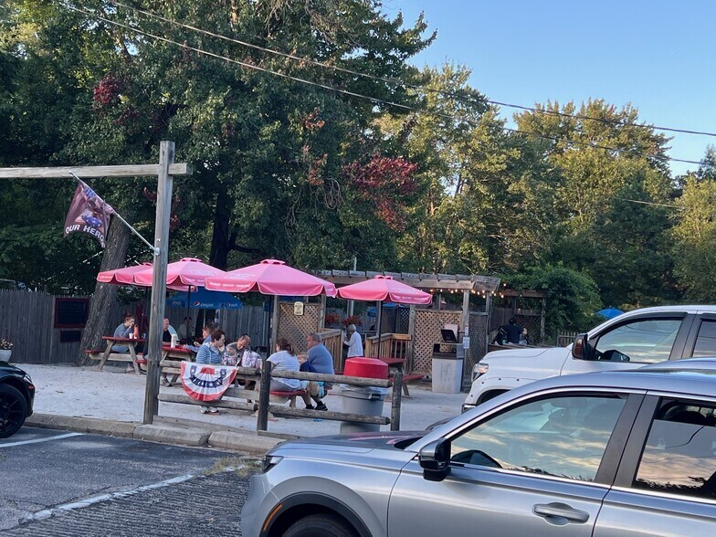 More Photos Of 1391 Hooksett Rd, Hooksett Restaurant For Sale