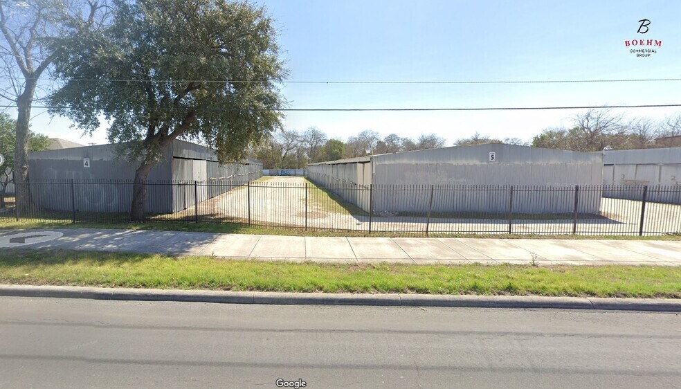 More Photos Of 4930 Callaghan Rd, San Antonio Self Storage For Sale