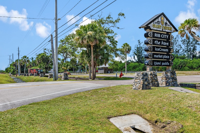 More Photos Of 5390 US 1, Grant-Valkaria Lodge Meeting Hall For Sale