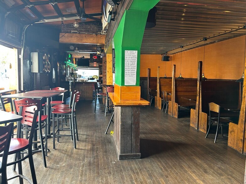 More Photos Of 114 E Norwegian St, Pottsville Storefront Retail Residential For Sale