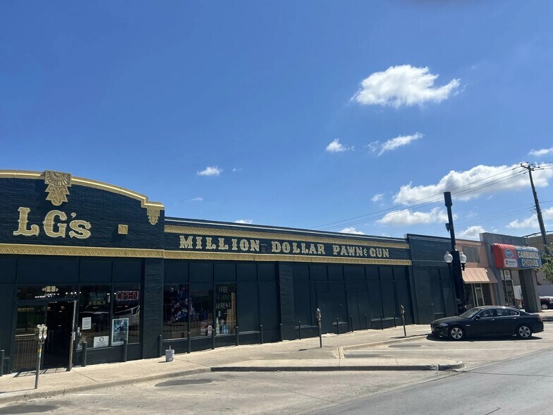 More Photos Of 401-403 W Jefferson Blvd, Dallas Storefront For Lease