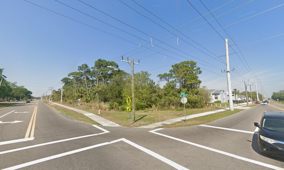 More Photos Of Harrison St @ Deleon, Titusville Land For Sale