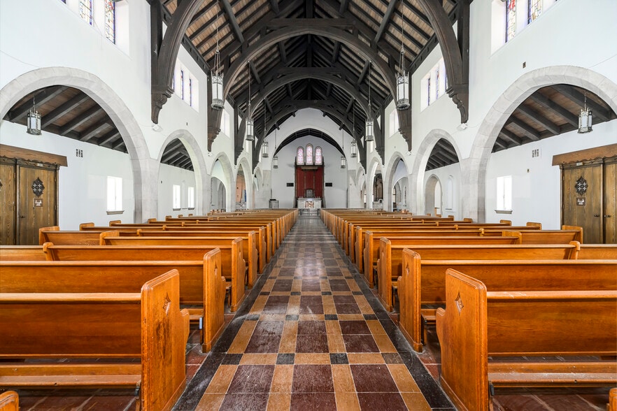 More Photos Of 6300 Minnesota Ave, Saint Louis Religious Facility For Sale