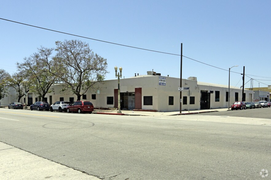 More Photos Of 3101-3115 S Broadway, Los Angeles Manufacturing For Lease