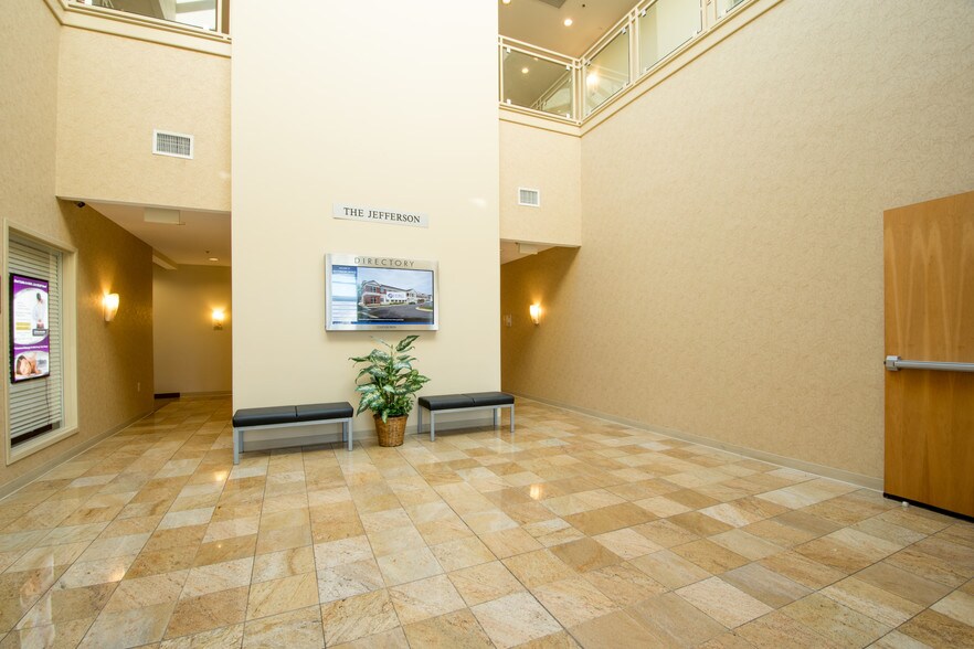 More Photos Of 44121 Leesburg Pike, Ashburn Medical For Sale