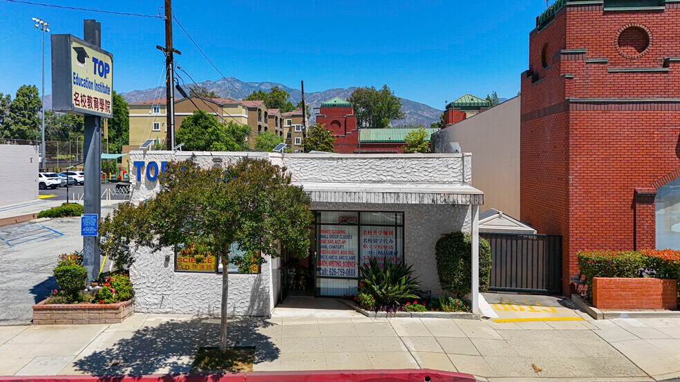 More Photos Of 11 W Duarte Rd, Arcadia Freestanding For Sale