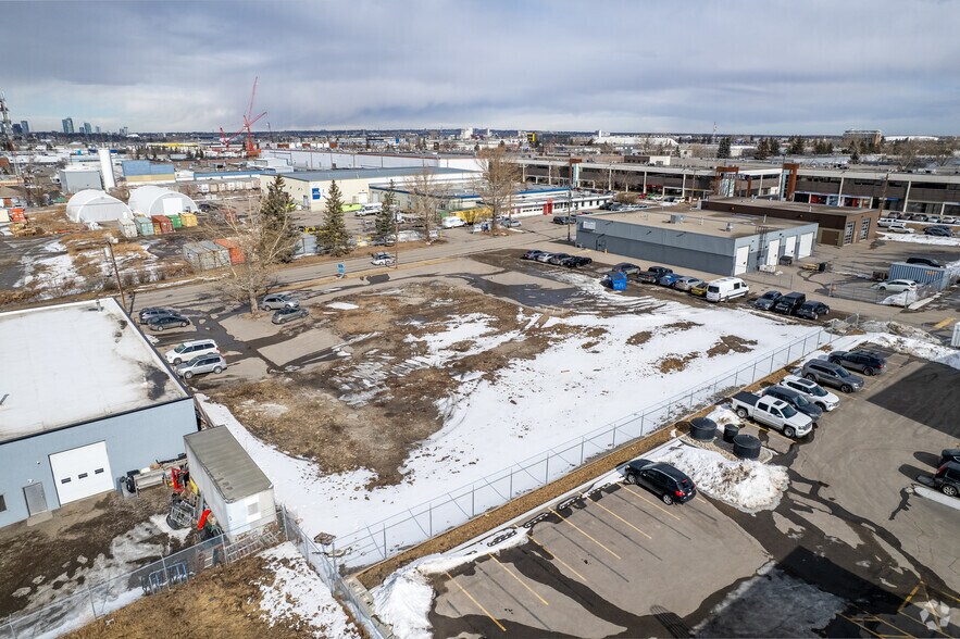Primary Photo Of 207 61 Av SE, Calgary Land For Sale