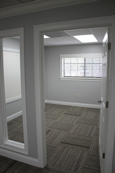 More Photos Of 1805 W Colonial Dr, Orlando Medical For Lease