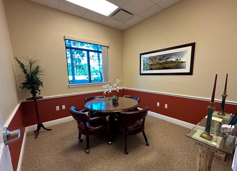 More Photos Of 1870 W Granada Blvd, Ormond Beach Office For Lease