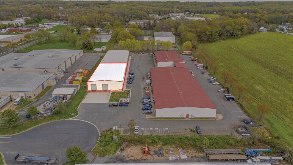 More Photos Of 155 Schooner Ln, Prince Frederick Warehouse For Lease