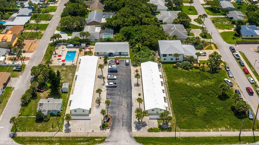 More Photos Of 1708 S Atlantic Ave, New Smyrna Beach Hotel For Sale