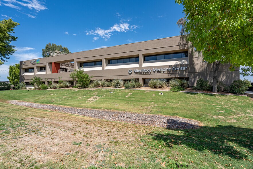 More Photos Of 13951 N Scottsdale Rd, Scottsdale Office For Lease