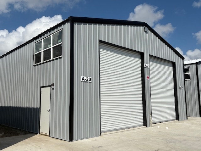 More Photos Of 790 U.S. Rte 1, Oak Hill Light Distribution For Lease